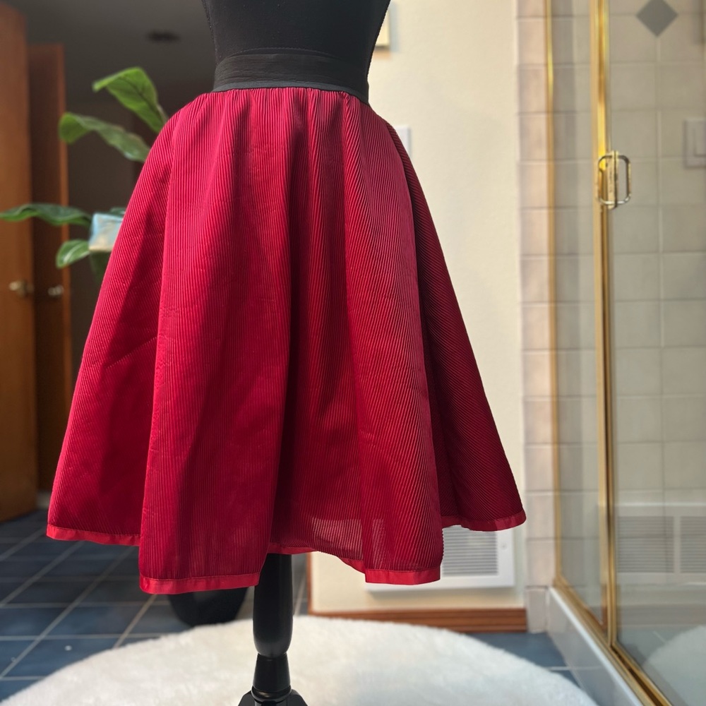 Skirt, size L, NWOT